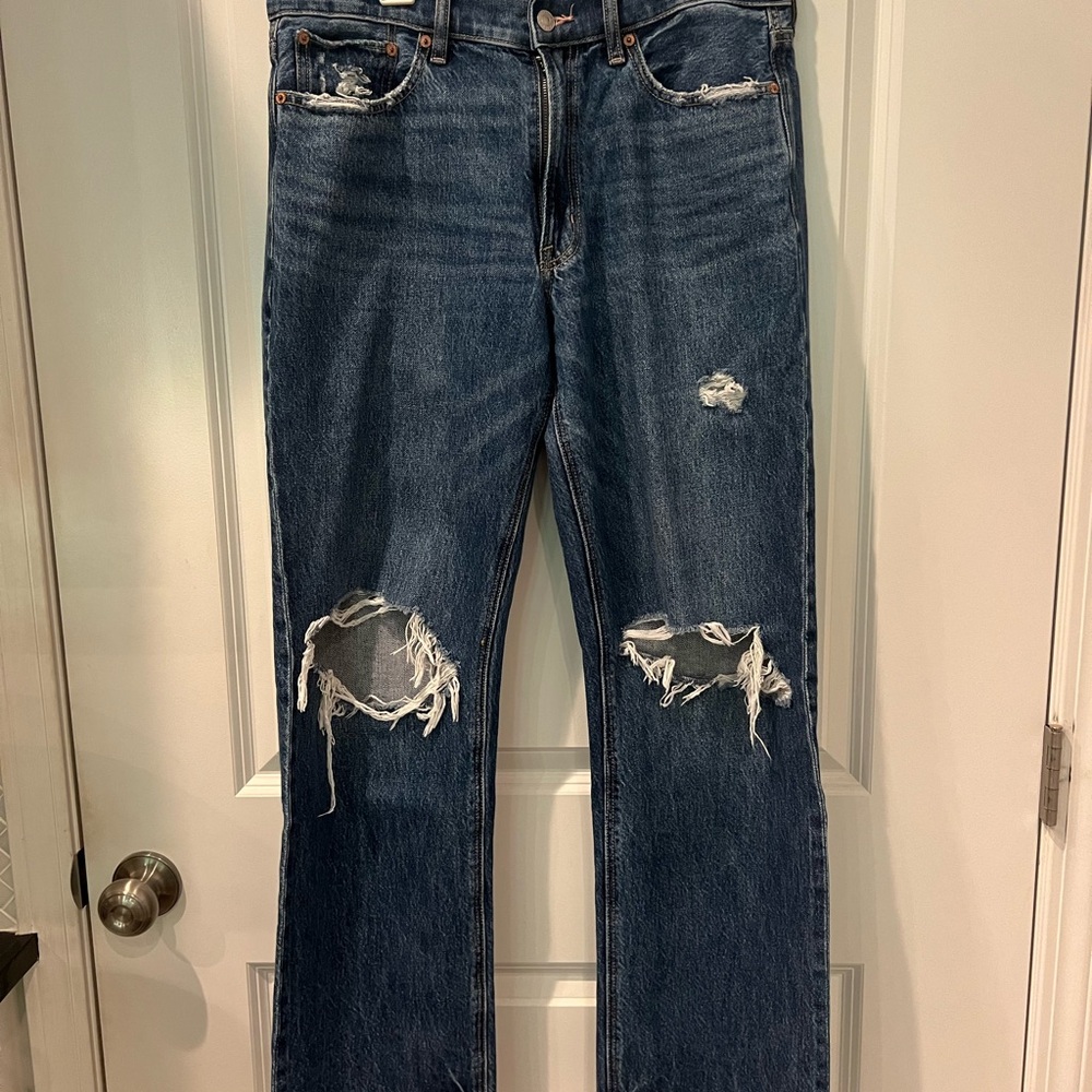 American Eagle Outfitters Women's Ripped Ex-Boyfriend Jeans 6L